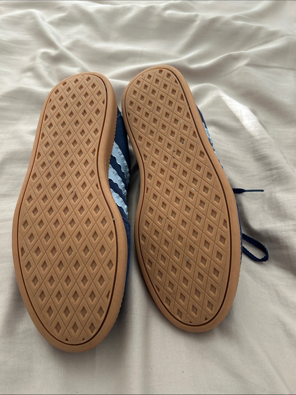 Women’s Navy Suede Low-Top Sneakers with Light Blue Stripes and Gum Sole - Picture 4 of 4